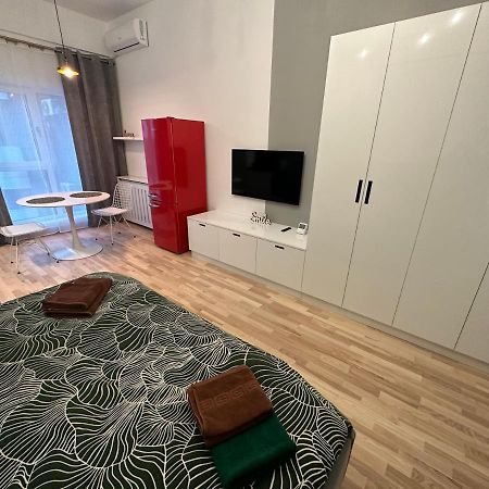 Ferienwohnung Industrial Touch - Designed Iasi Exterior foto